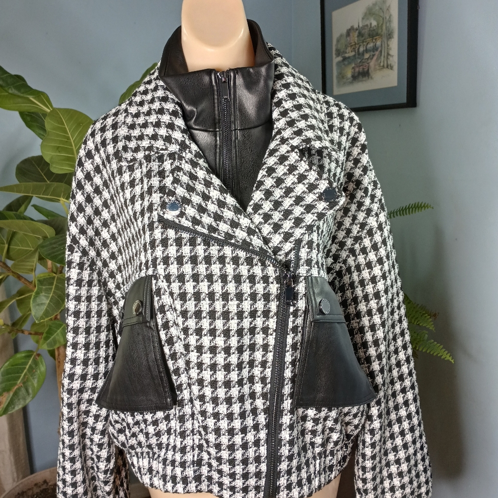 New Karl Lagerfeld Hounstooth Jacket ,sz L